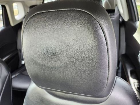 Used 2018 Jeep Compass Latitude w/ Popular Equipment Group AWD/4WD image 13