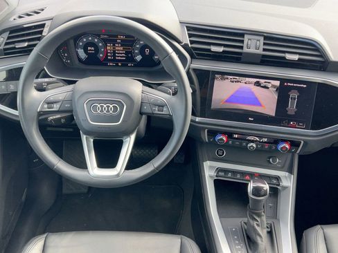 Certified 2023 Audi Q3 2.0T Premium image 24