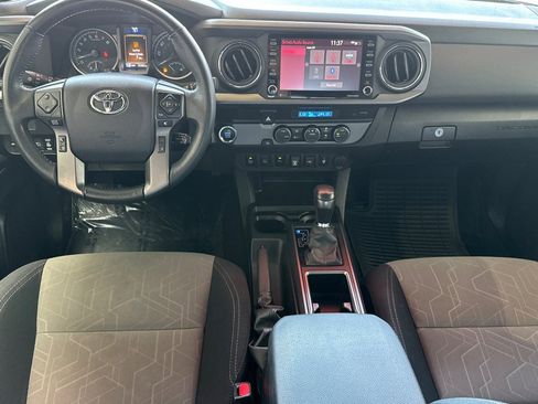 Certified 2023 Toyota Tacoma TRD Off-Road w/ Technology Package RWD image 18
