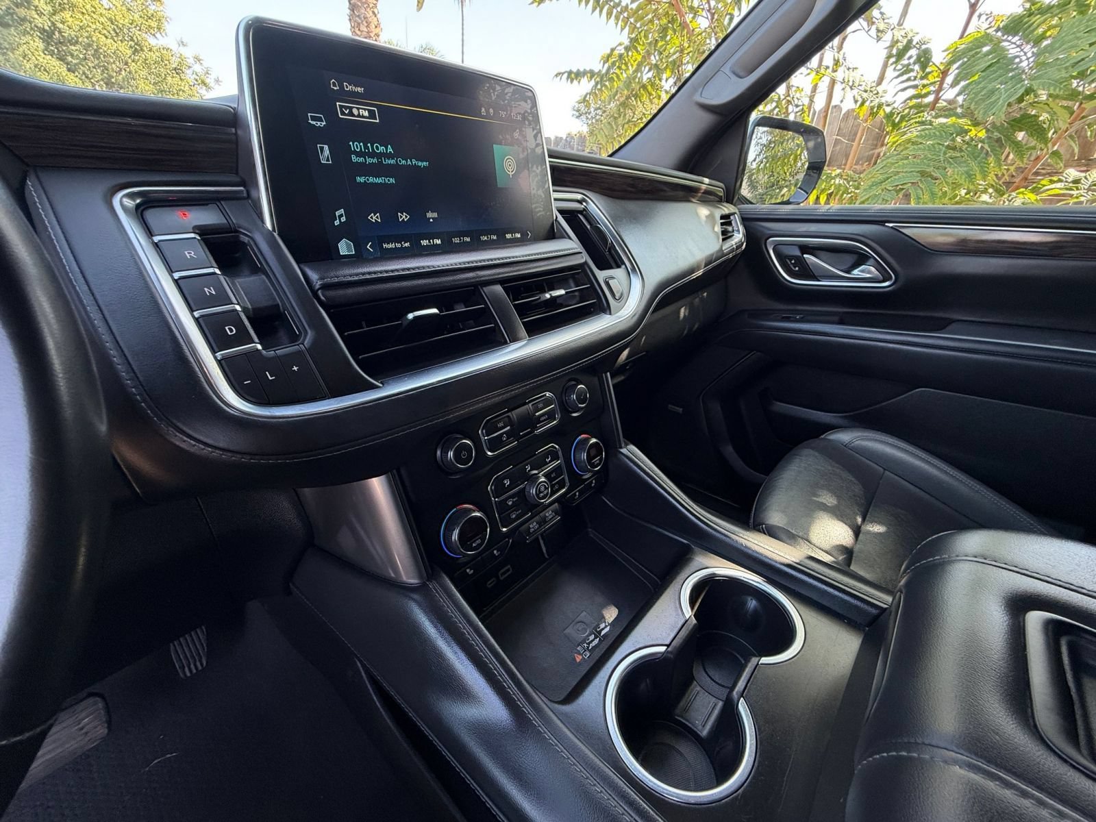 Used 2023 Chevrolet Tahoe LT w/ Luxury Package AWD/4WD image 44