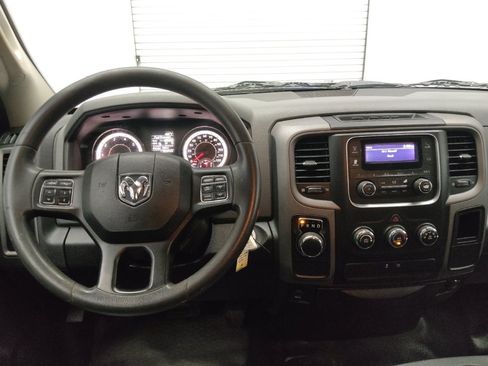 Used 2019 RAM 1500 Tradesman image 22