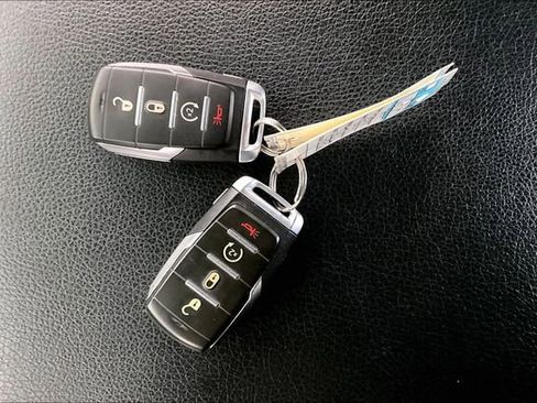 Used 2019 RAM 1500 Big Horn image 37