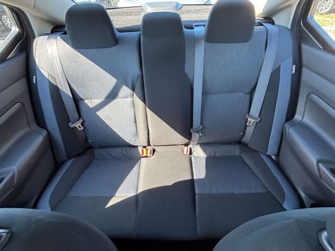 Used 2025 Nissan Versa SV image 38