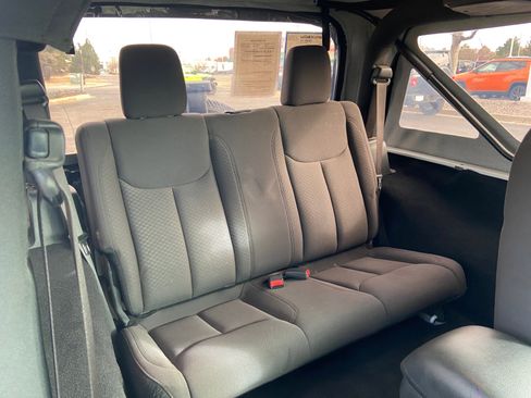 Used 2017 Jeep Wrangler Sport w/ Quick Order Package 24S image 18