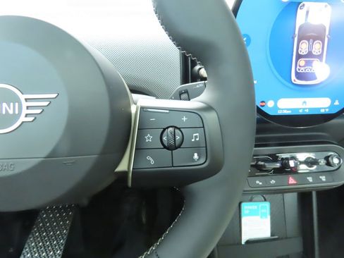 New 2026 MINI Cooper S image 13