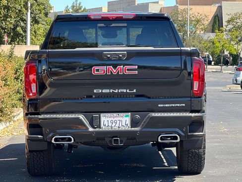 Used 2026 GMC Sierra 1500 Denali w/ Technology Package AWD/4WD image 5