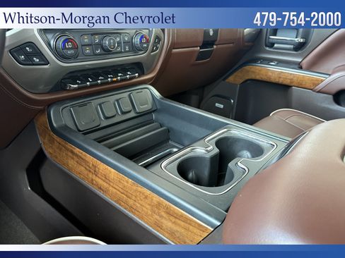 Used 2018 Chevrolet Silverado 1500 High Country AWD/4WD image 30