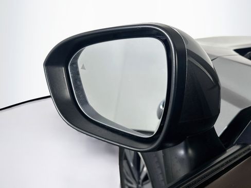 Used 2023 Nissan Rogue SV FWD image 16