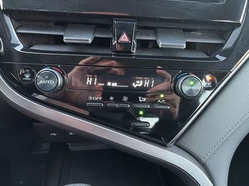 Used 2024 Toyota Camry LE image 22