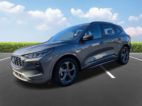 Used 2024 Ford Escape ST-Line image 7