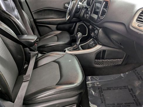 Used 2018 Jeep Compass Latitude w/ Popular Equipment Group image 28