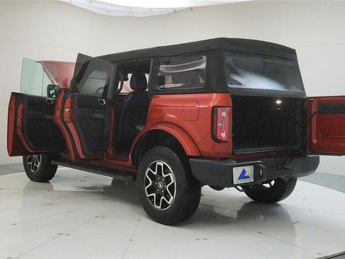 Used 2023 Ford Bronco Outer Banks image 12