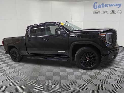 Used 2024 GMC Sierra 1500 Elevation w/ Elevation Premium Package AWD/4WD image 1