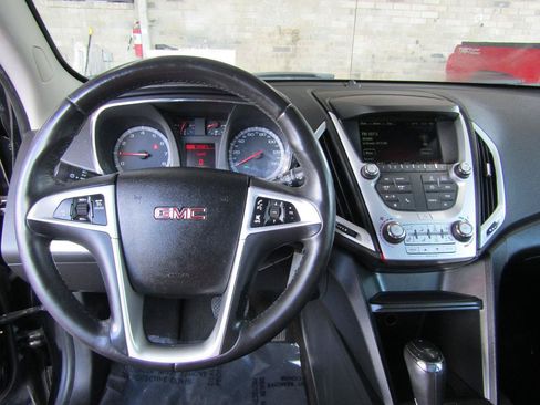 Used 2017 GMC Terrain SLT w/ Driver Alert Package I FWD image 14