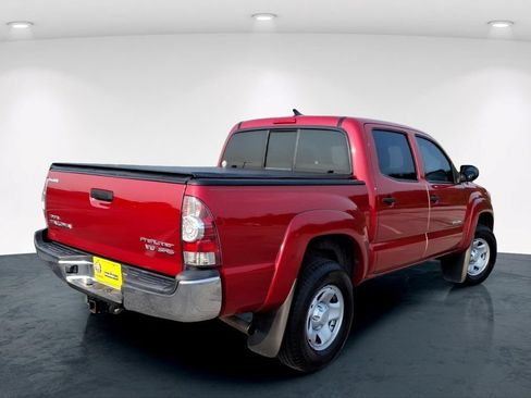 Used 2015 Toyota Tacoma PreRunner w/ SR5 Package RWD image 6