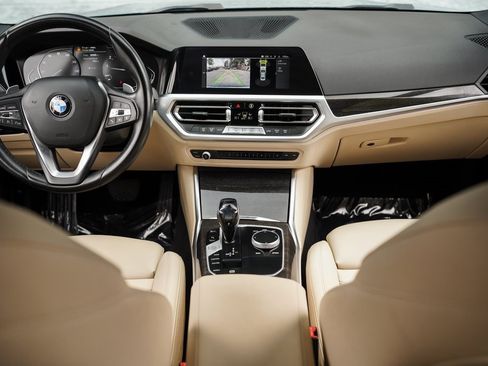 Used 2021 BMW 330i Sedan w/ Convenience Package image 21