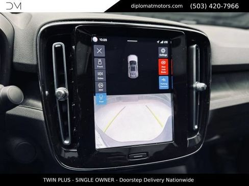Used 2023 Volvo C40 P8 Recharge Plus AWD/4WD image 34