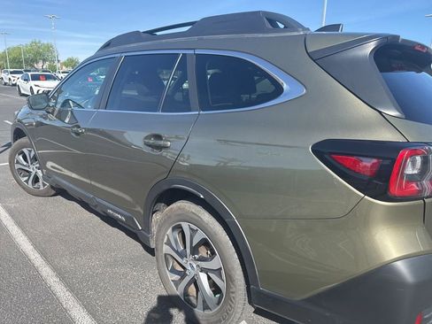 Used 2022 Subaru Outback Limited XT image 5