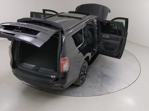 Used 2024 Chevrolet Suburban RST w/ Luxury Package AWD/4WD image 53