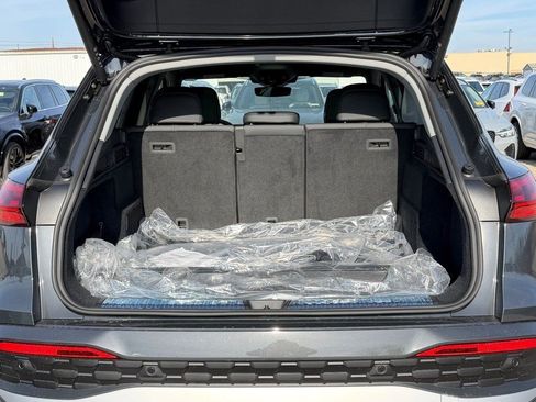 New 2025 Audi Q5 2.0T Premium image 15