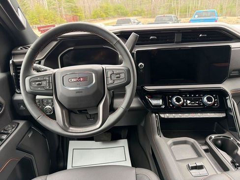 New 2026 GMC Sierra 2500 AT4 w/ Technology Package AWD/4WD image 31