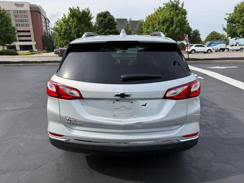 Used 2020 Chevrolet Equinox Premier FWD image 6