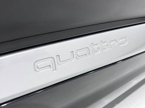 Used 2017 Audi Q7 3.0T Premium Plus image 17