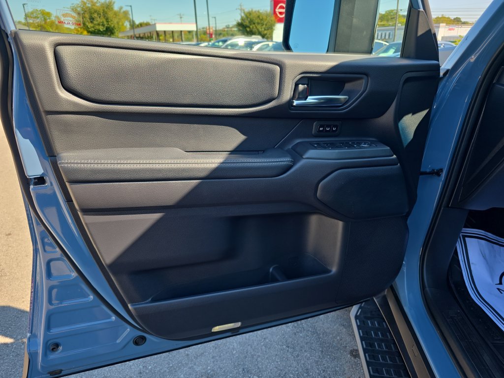 Used 2025 Toyota Land Cruiser w/ Premium Package AWD/4WD image 18