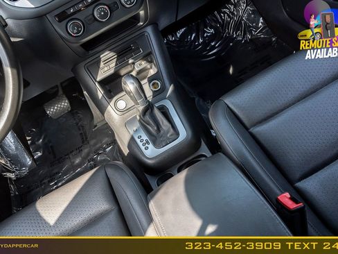 Used 2016 Volkswagen Tiguan S FWD image 21