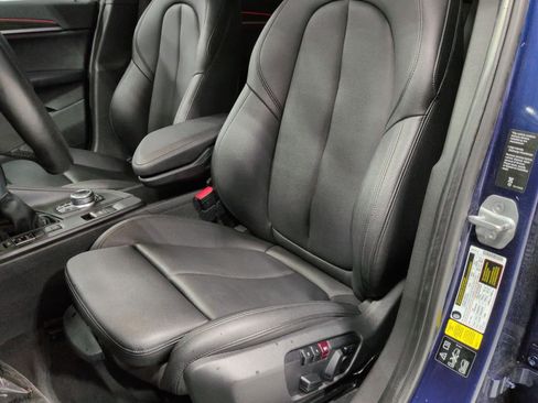 Used 2018 BMW X1 xDrive28i w/ Convenience Package image 9