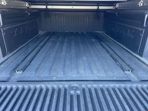 Used 2020 Nissan Titan PRO-4X w/ Pro-4x Convenience Package image 51