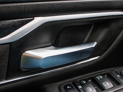 Used 2023 RAM 1500 Big Horn image 9