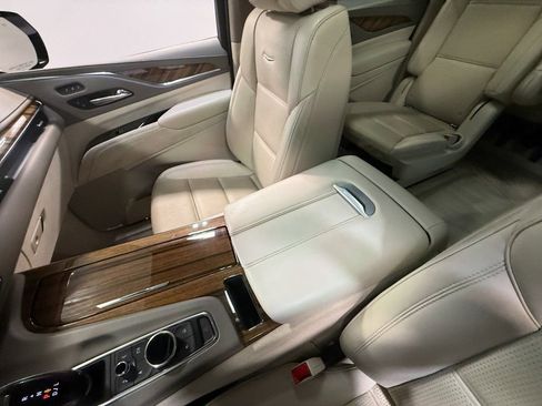 Used 2021 Cadillac Escalade ESV Sport Platinum image 85