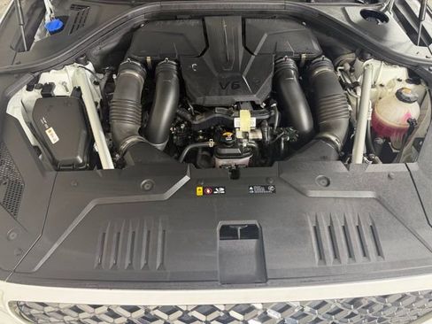 Used 2024 Genesis GV70 3.5T Sport w/ Sport Advanced Package image 25