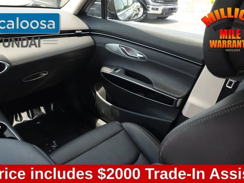 Used 2025 Genesis GV70 2.5T AWD/4WD image 28