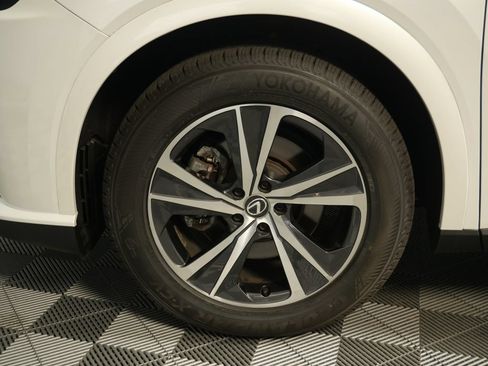 Used 2023 Lexus RX 350 Premium w/ Accessory Package AWD/4WD image 9