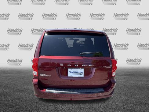 Used 2019 Dodge Grand Caravan SE FWD image 9