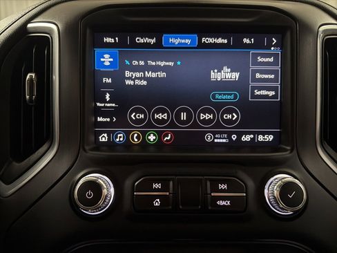 Used 2021 GMC Sierra 1500 AT4 image 17