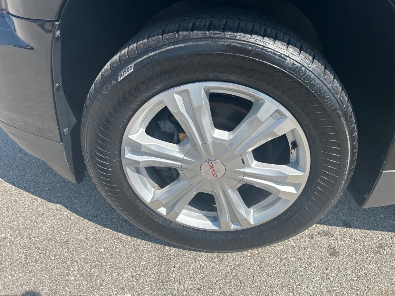 Used 2017 GMC Terrain SLE w/ Convenience Package AWD/4WD image 11