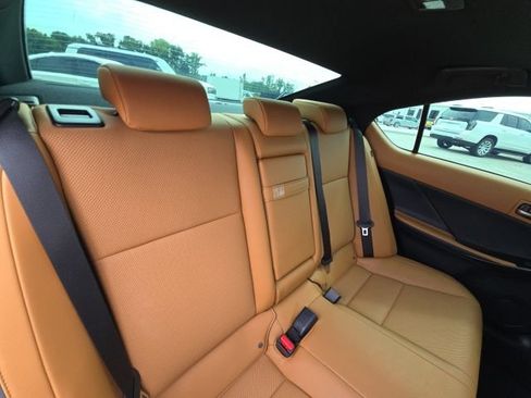 Used 2025 Lexus IS 350 F Sport RWD image 13