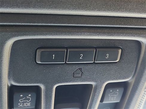 Used 2022 GMC Sierra 1500 AT4X image 21