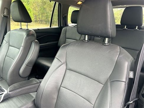 Used 2022 Honda Pilot Elite image 15