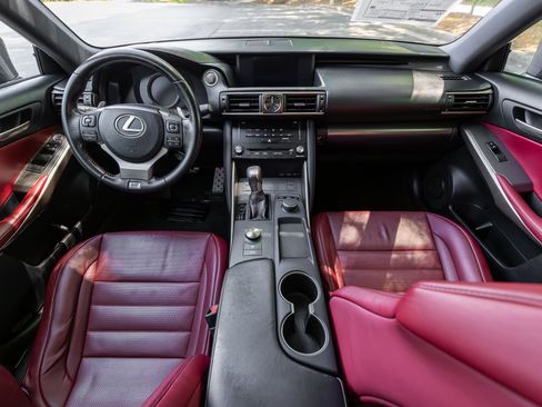 Used 2017 Lexus IS 200t F Sport w/ F Sport Package RWD image 5