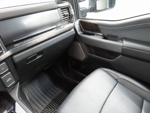 Used 2023 Ford F250 Lariat w/ Lariat Ultimate Package image 24