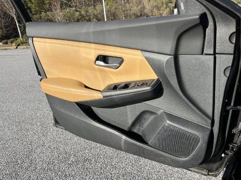 Certified 2022 Nissan Sentra SV w/ SV Premium Package image 12