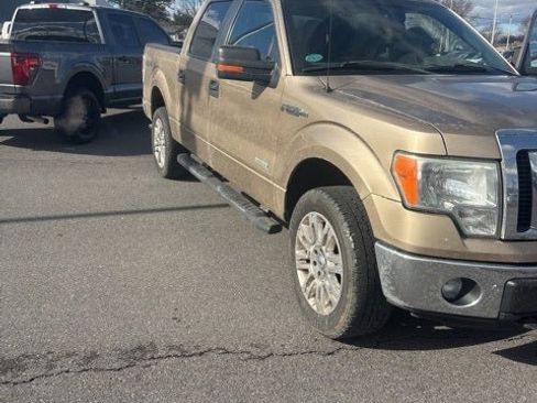 Used 2012 Ford F150 XLT w/ XLT Convenience Pkg image 3