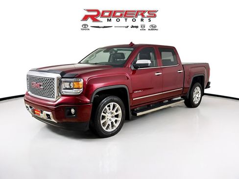 Used 2015 GMC Sierra 1500 Denali w/ Driver Alert Package image 3