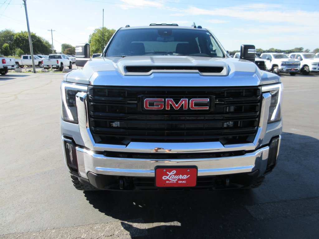 Certified 2024 GMC Sierra 2500 Pro AWD/4WD image 13