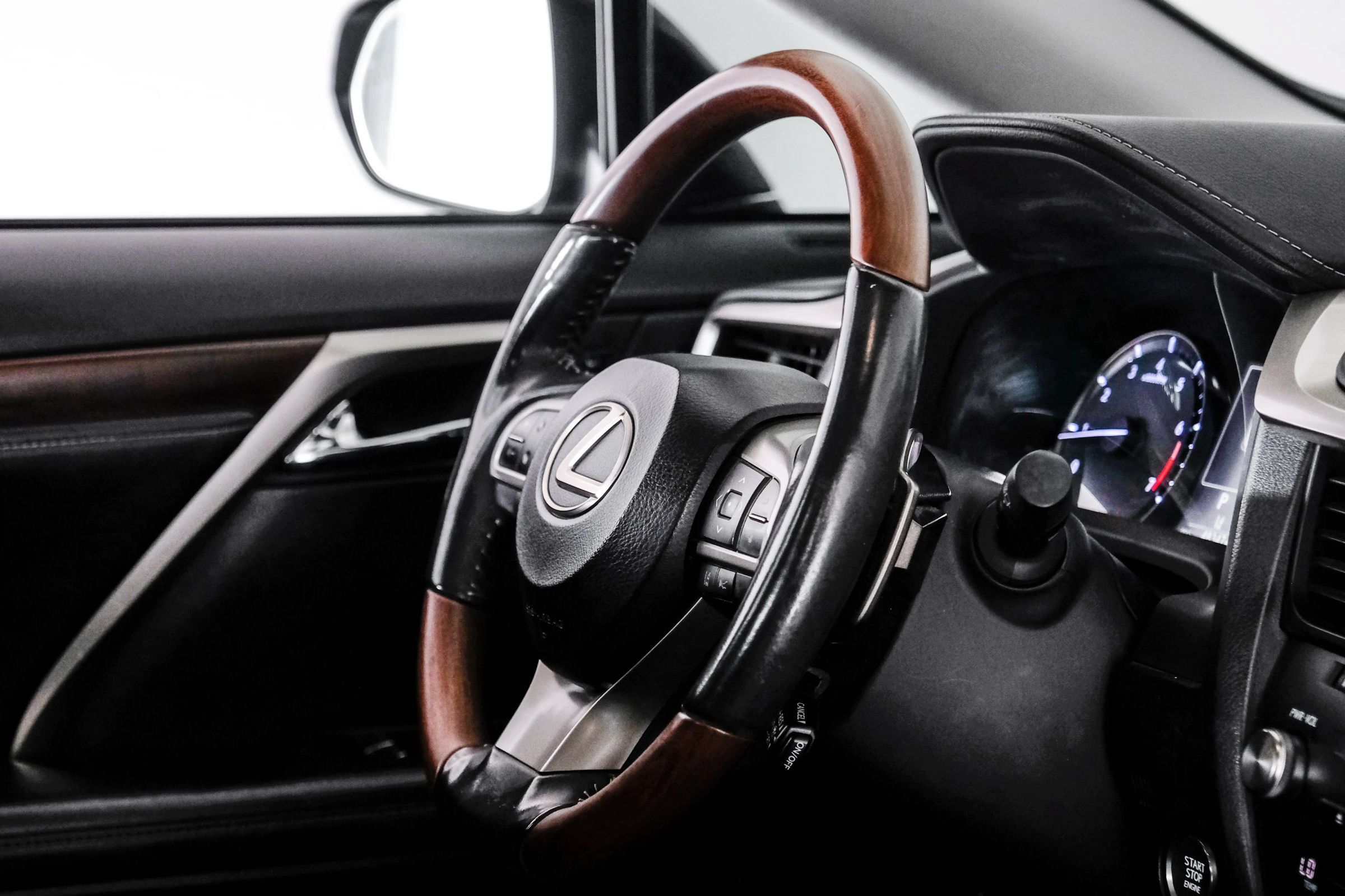 Used 2022 Lexus RX 350 FWD w/ Premium Package image 17