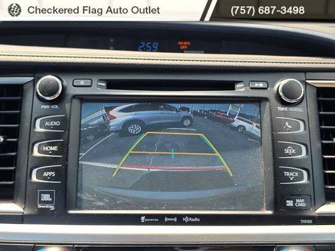 Used 2016 Toyota Highlander Limited Platinum AWD/4WD image 34